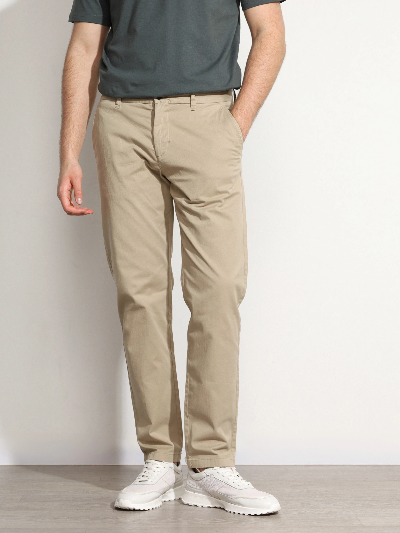 Брюки бежевого цвета из смесового хлопка